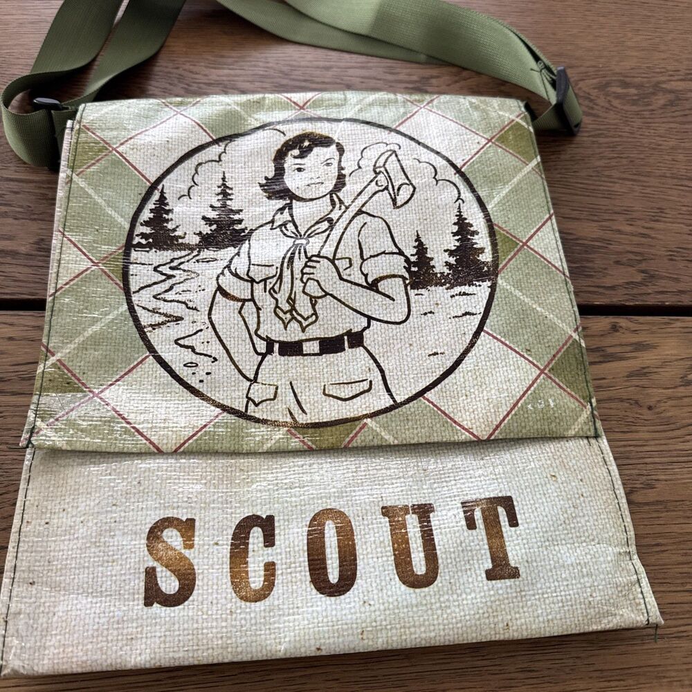 Blue Q Scout Messenger Bag Crossbody Ross Mcdonald Green Recycled Retired 2014
